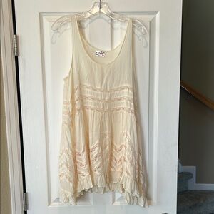 Free People Cream Sleeveless Women's Top